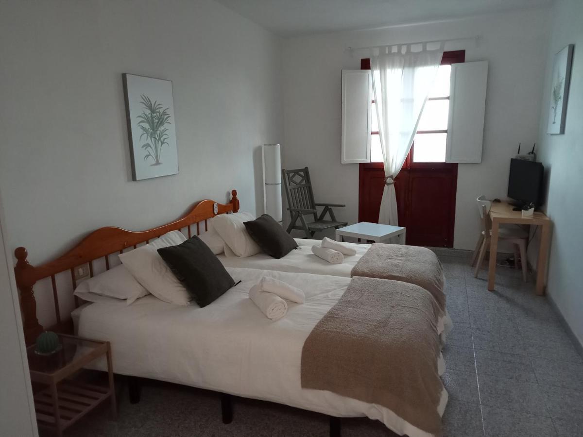 Apartamentos Playa Hermigua Ngoại thất bức ảnh